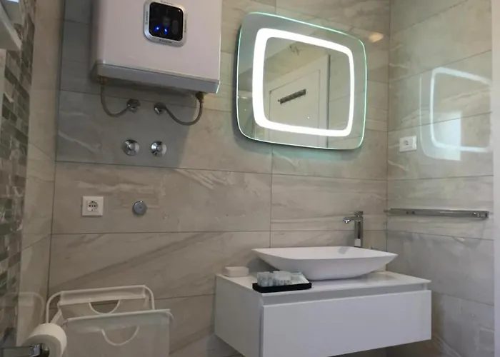 Apartment Your Panoss *