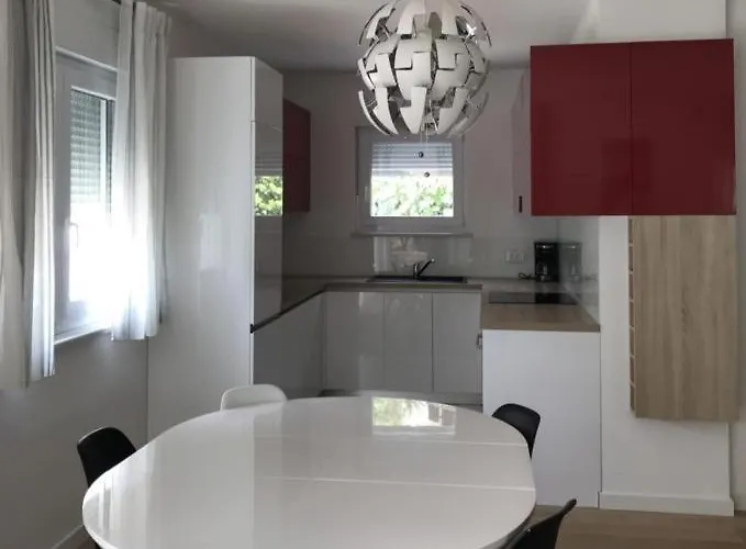 Your Panoss 아파트 *